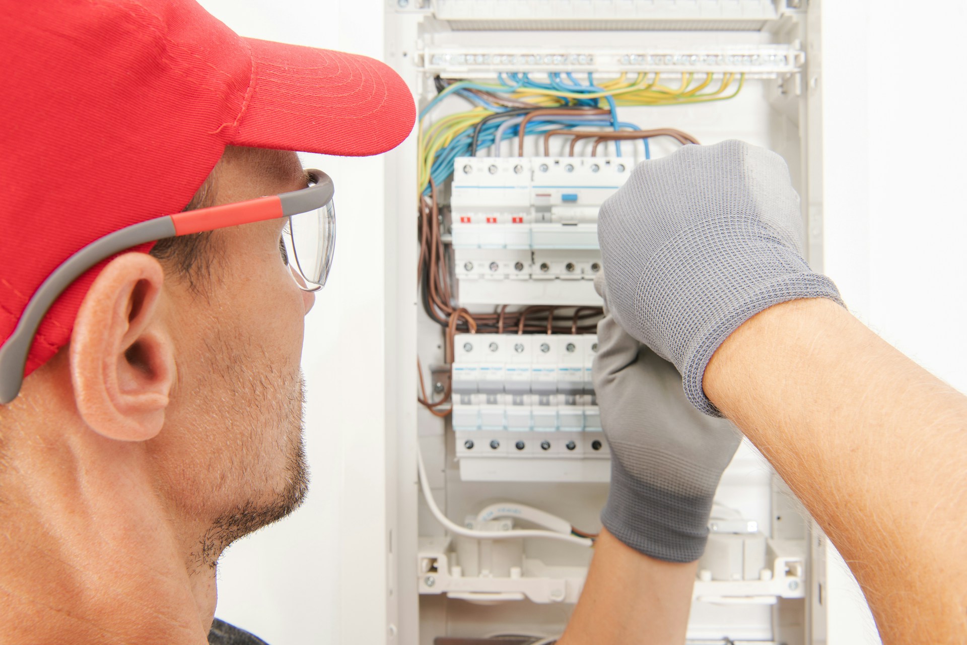 Tips for Efficiently Installing Power Points in Your Home